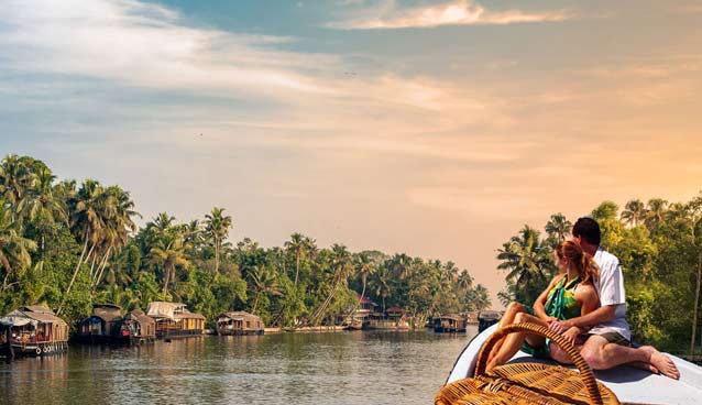 Kerala Tour Packages From Cochin | Kerala Trip Packages From Delhi